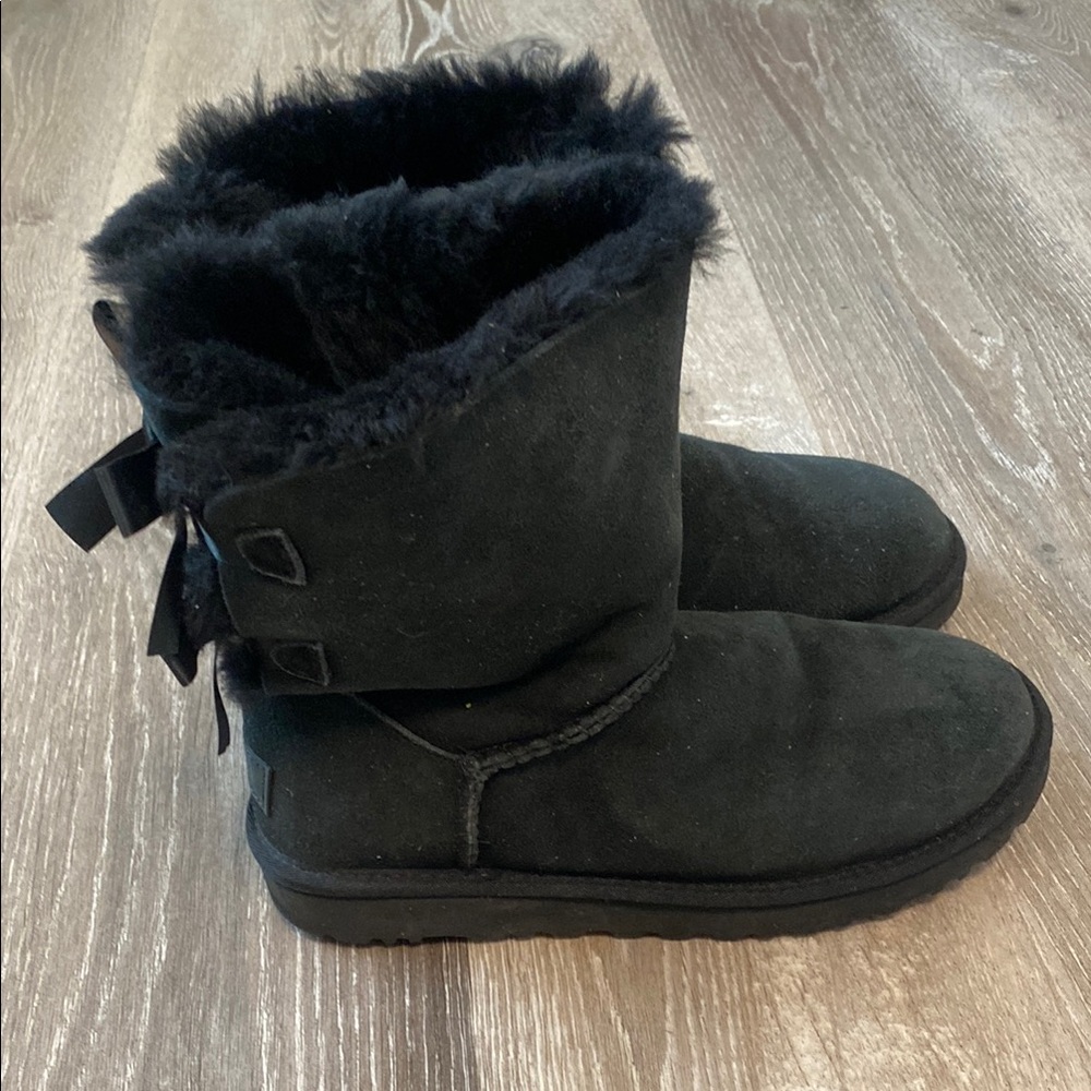 Ugh Black Boots with bows
